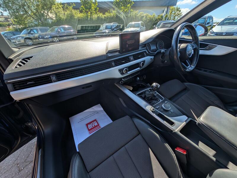 AUDI A4 AVANT