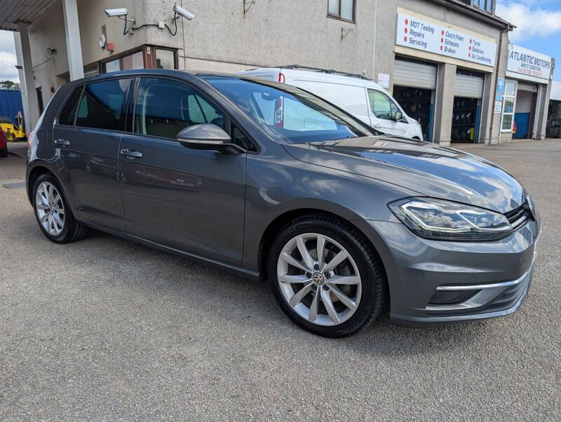 View VOLKSWAGEN GOLF 1.6 TDI GT