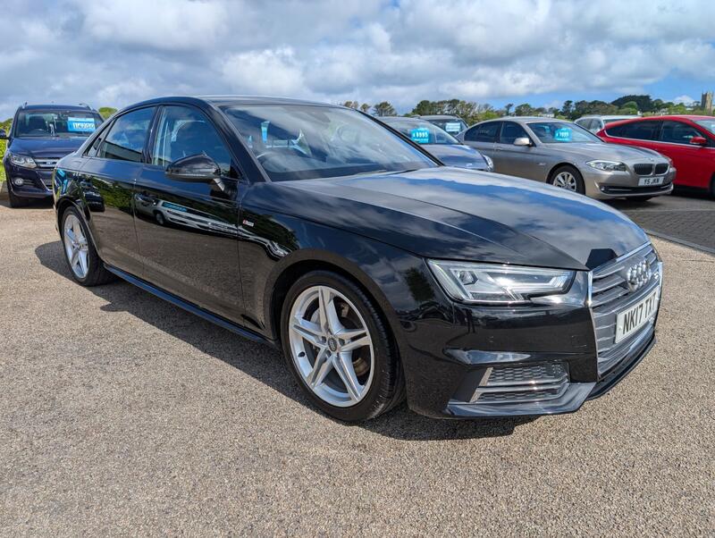 View AUDI A4 2.0 TDI ultra S line