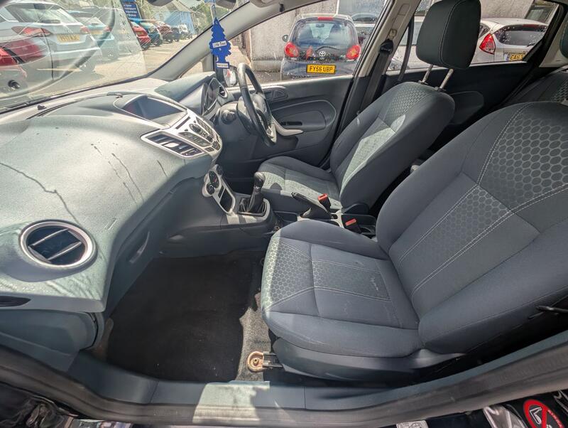 FORD FIESTA