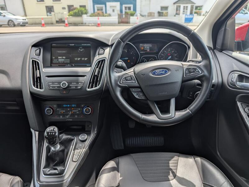 FORD FOCUS