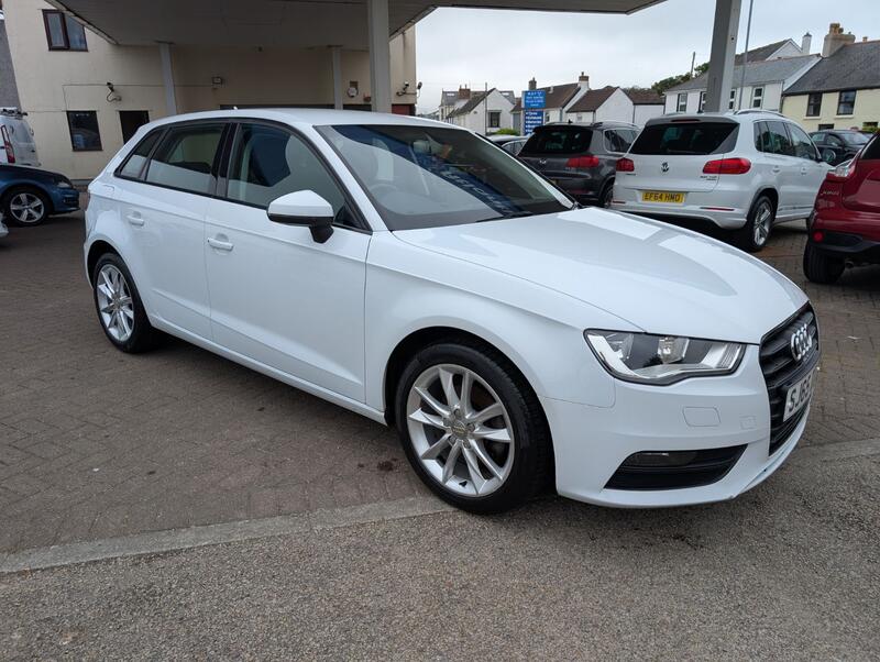 View AUDI A3 1.4 TFSI Sport