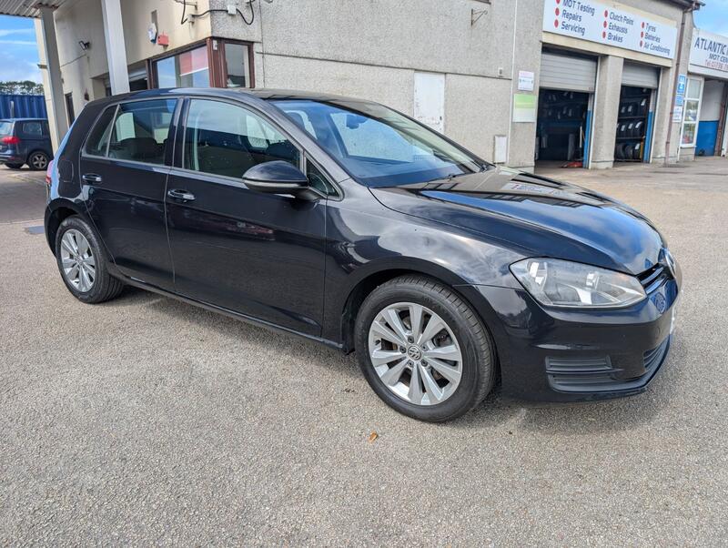 View VOLKSWAGEN GOLF 2.0 TDI BlueMotion Tech SE