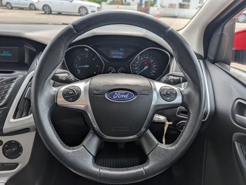 FORD FOCUS