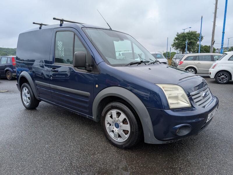 View FORD TRANSIT CONNECT 1.8 TDCi T200 Limited *NO VAT*