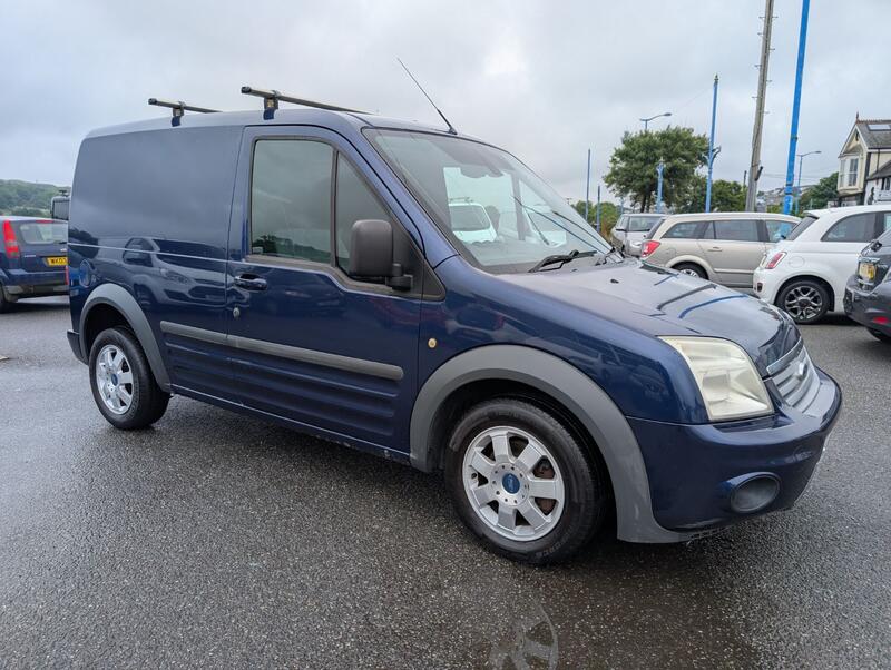 View FORD TRANSIT CONNECT 1.8 TDCi T200 Limited *NO VAT*