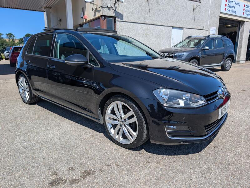 View VOLKSWAGEN GOLF 2.0 TDI BlueMotion Tech GT Edition