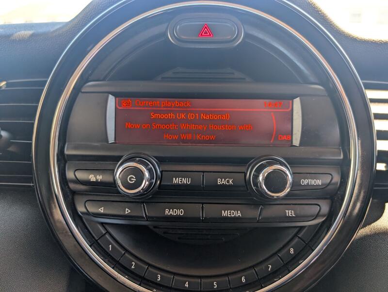 MINI HATCH