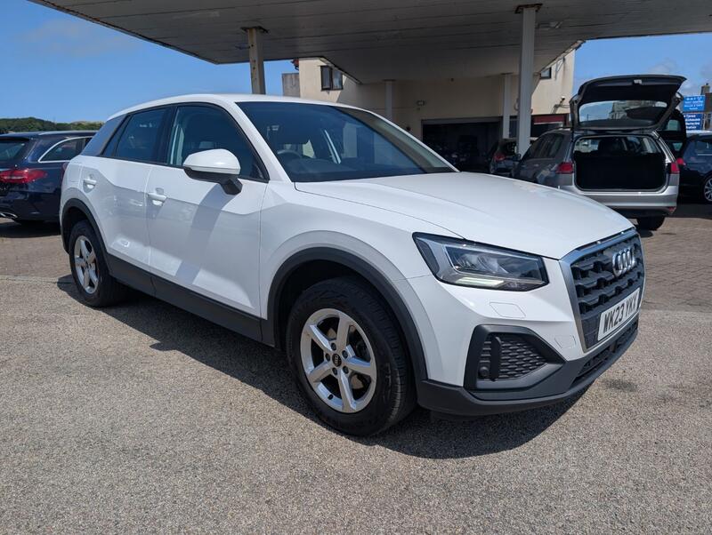 View AUDI Q2 1.0 TFSI 30 Technik