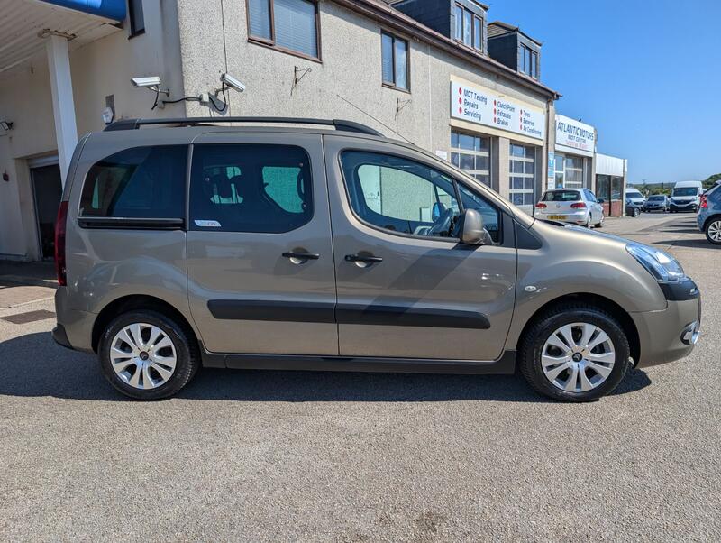 View CITROEN BERLINGO 1.6 HDi XTR