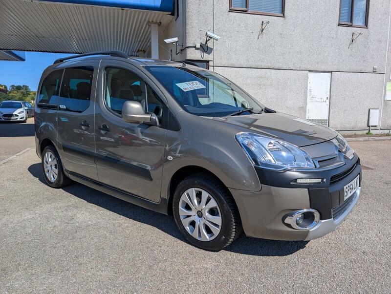 View CITROEN BERLINGO 1.6 HDi XTR